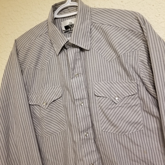 Vintage Ranch & Town Snap Button-Up - Picture 2 of 5